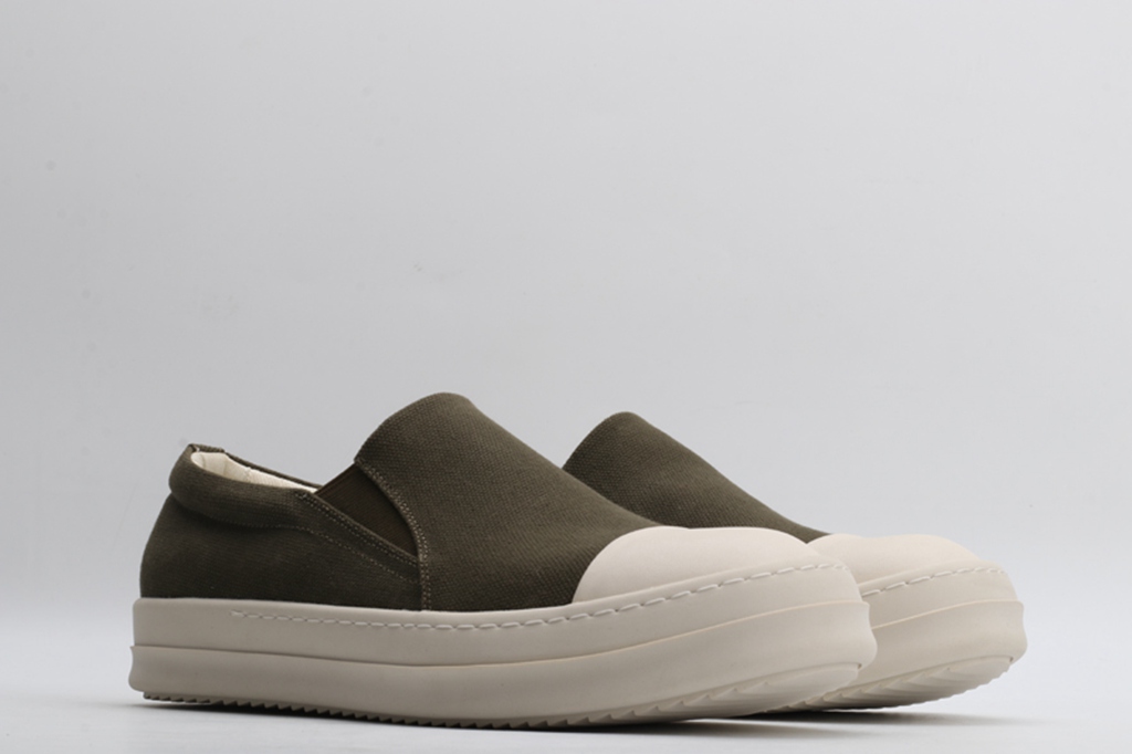 R.O sneakers